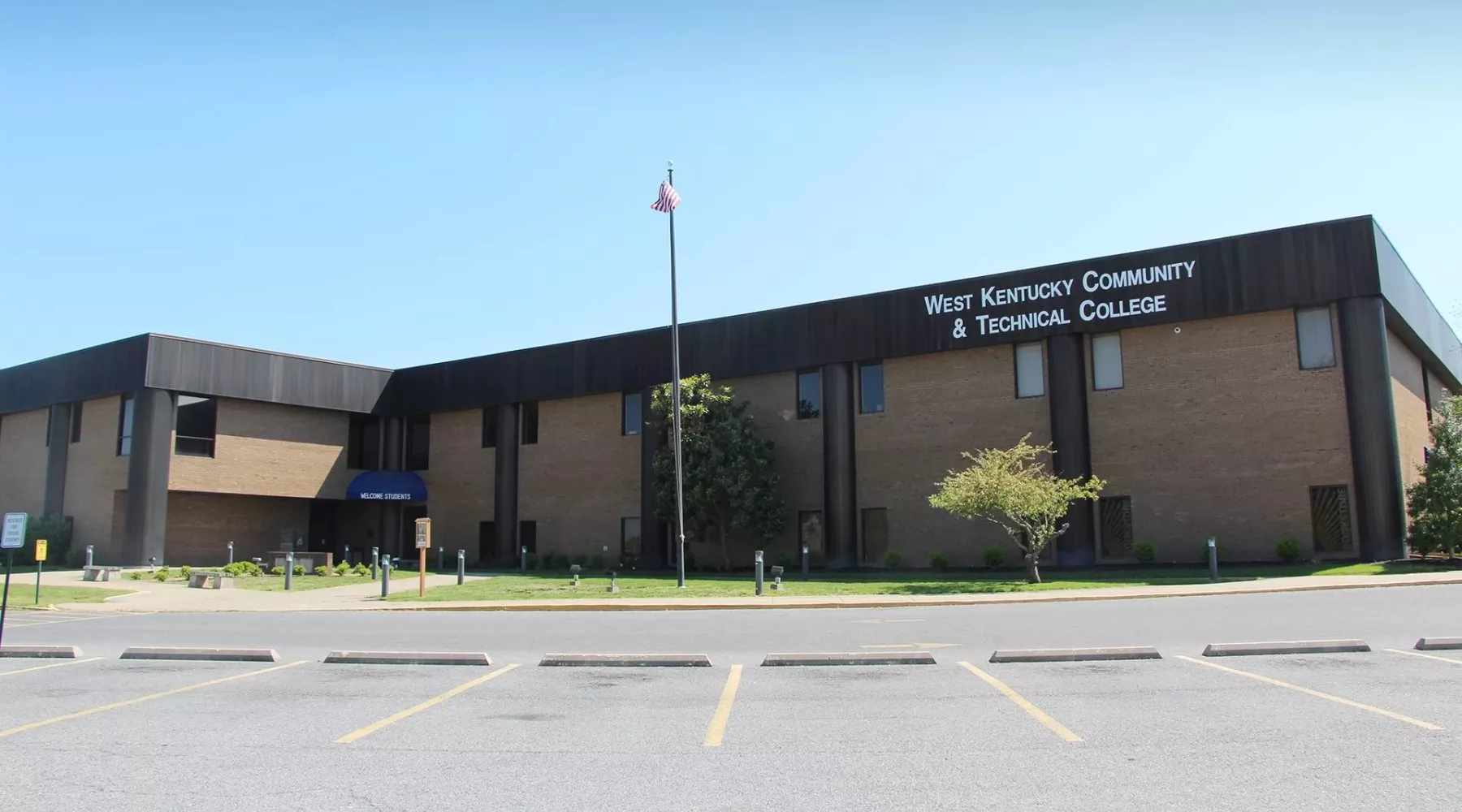 Anderson Technical Building on the Campus of West Kentucky Community & Technical College