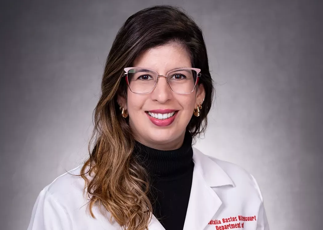 Dr. Natália Bastos Bitencourt